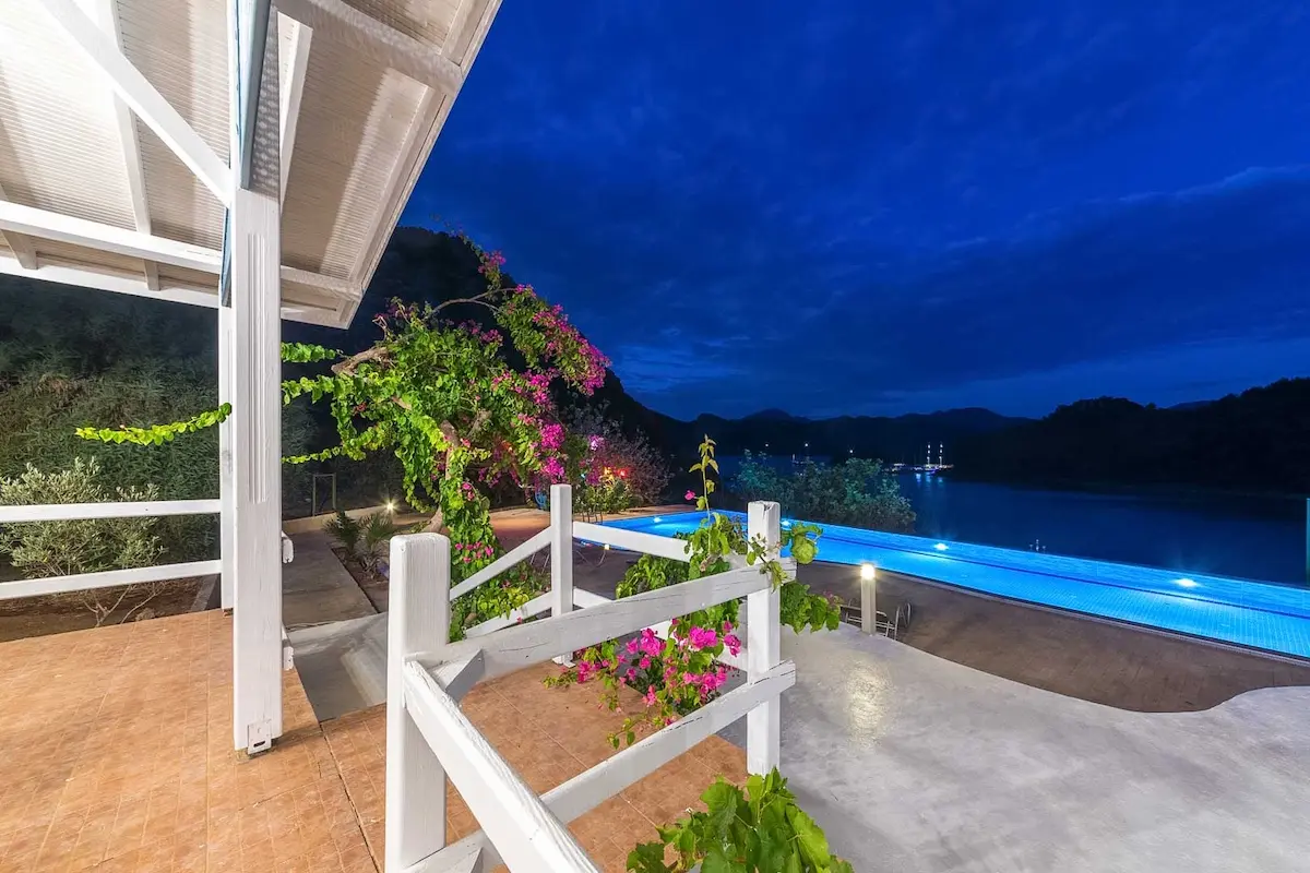 Home in Selimiye